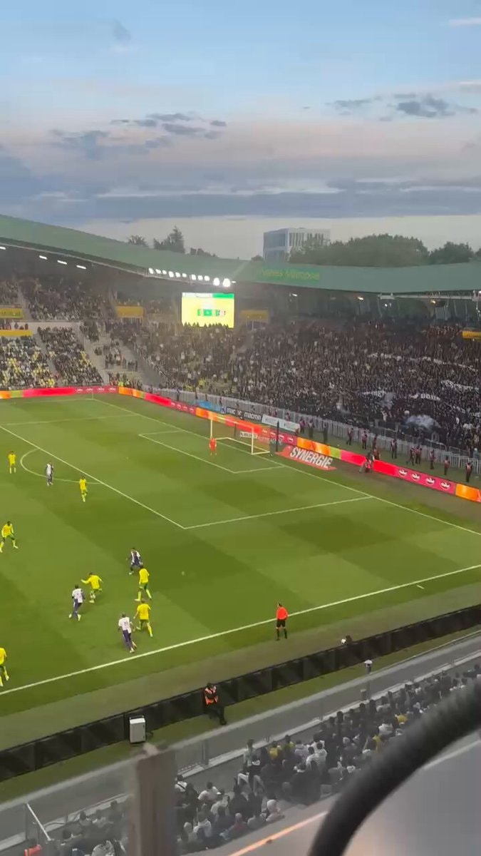 Nantes fans pitch invasion after relegation 😳
