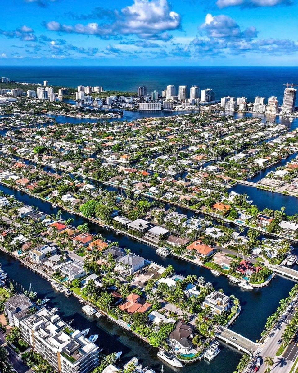 Fort Lauderdale Florida aerial (photo 2 of 4) Fort Lauderdale Florida aerial (photo 2 of 4)