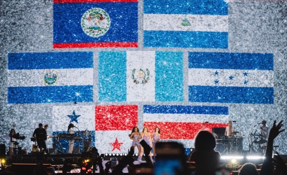 Shakira Estadio Mágico González record
