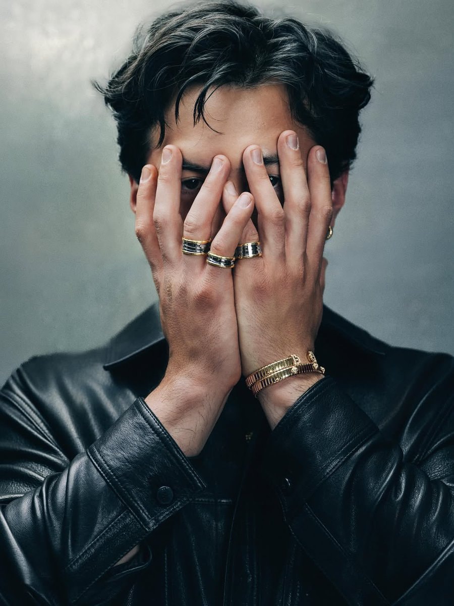 Hudson Williams Bvlgari (photo 2 of 2)