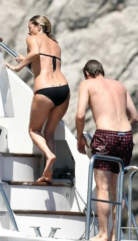 Kate Moss Count Nikolai von Bismarck Capri yacht (photo 2 of 2)