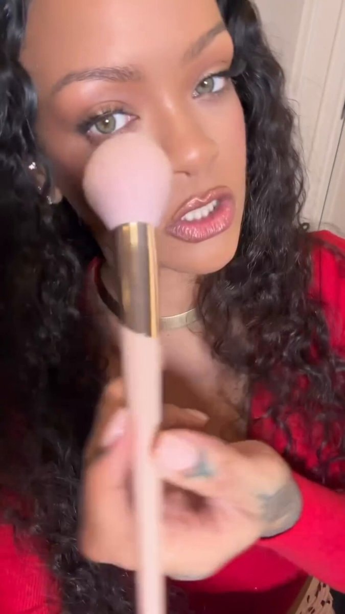 Rihanna Fenty Beauty TikTok Live