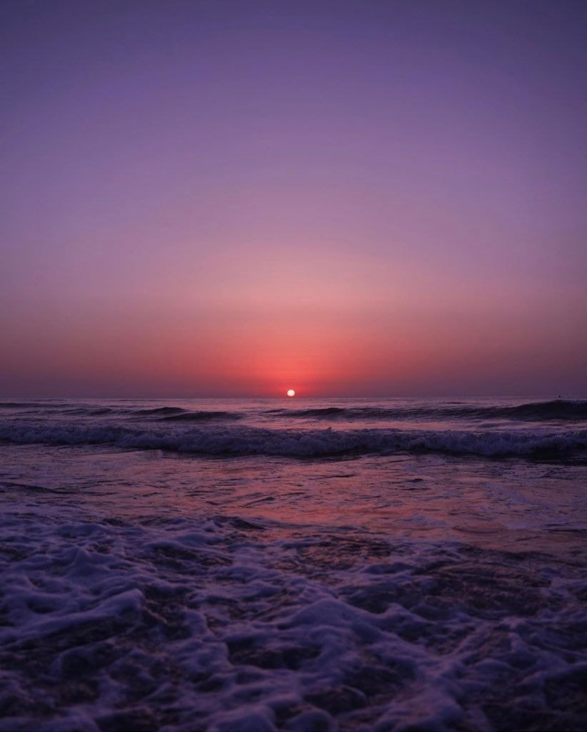 purple and pink ocean sunset