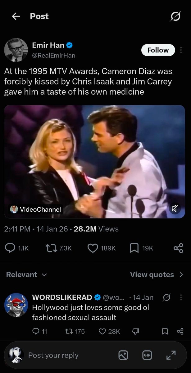 Cameron Diaz Jim Carrey 1995 MTV Awards Cameron Diaz Jim Carrey 1995 MTV Awards