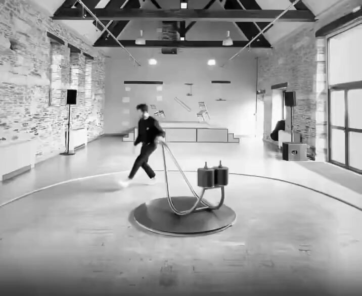 Bastien Dausse Moon gravity machine