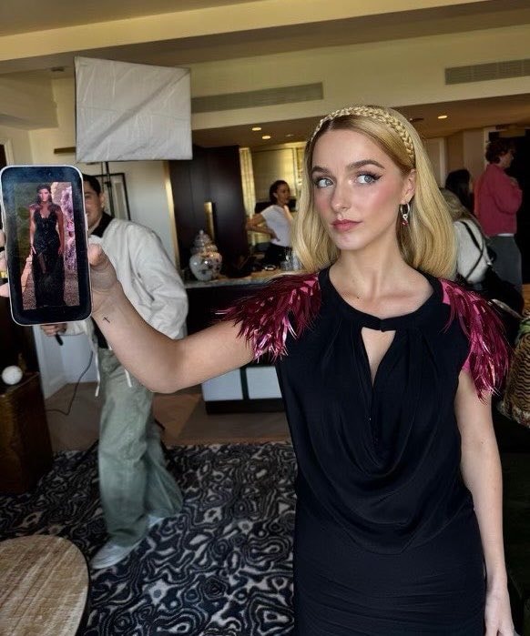 Mckenna Grace Katniss Everdeen CATCHING FIRE
