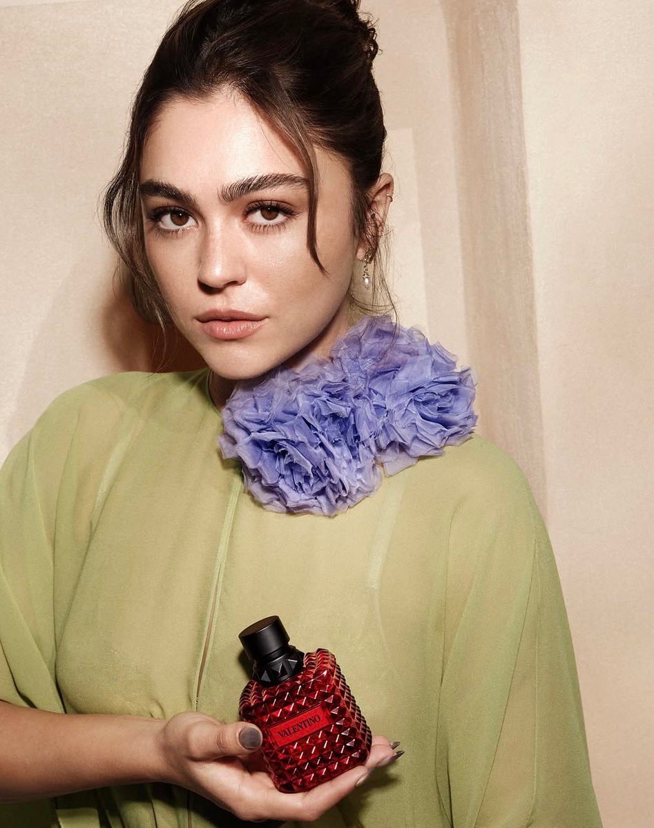 Mika Abdalla fashion image