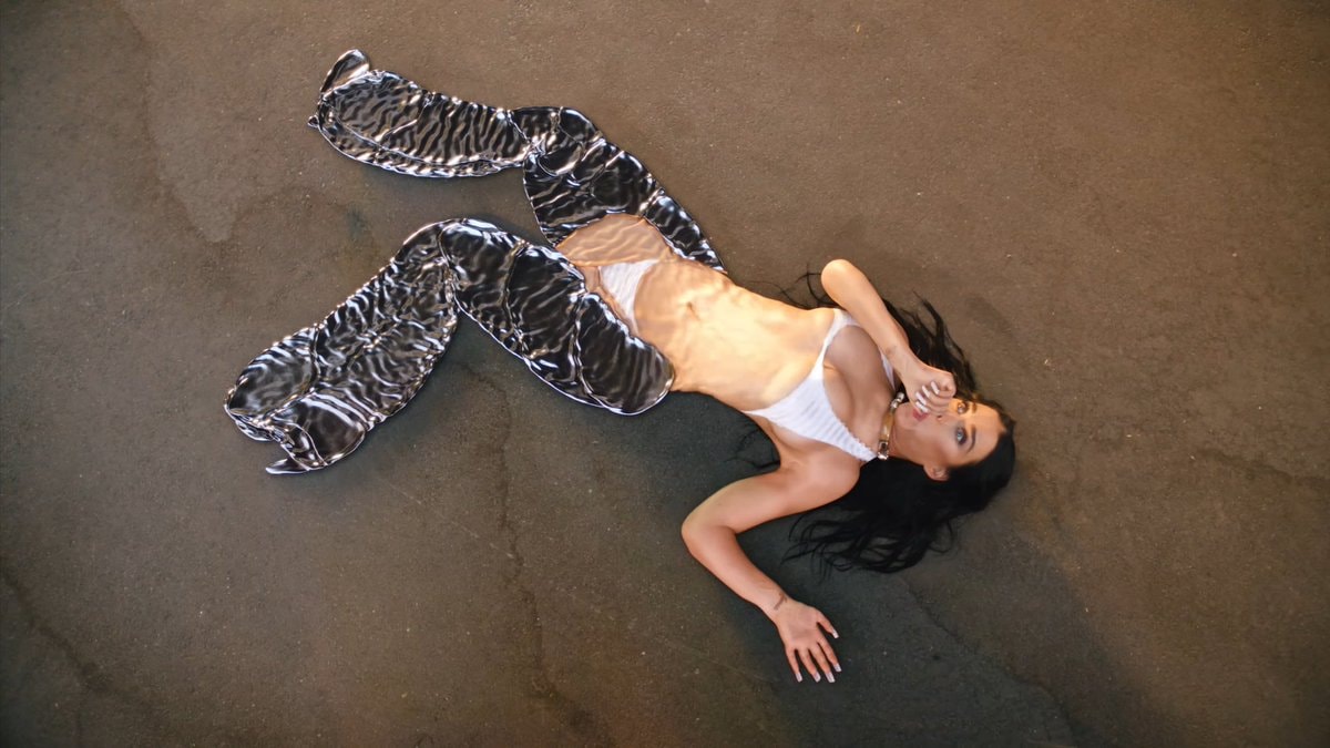 Katy Perry Woman's World 2 years (photo 3 of 4)