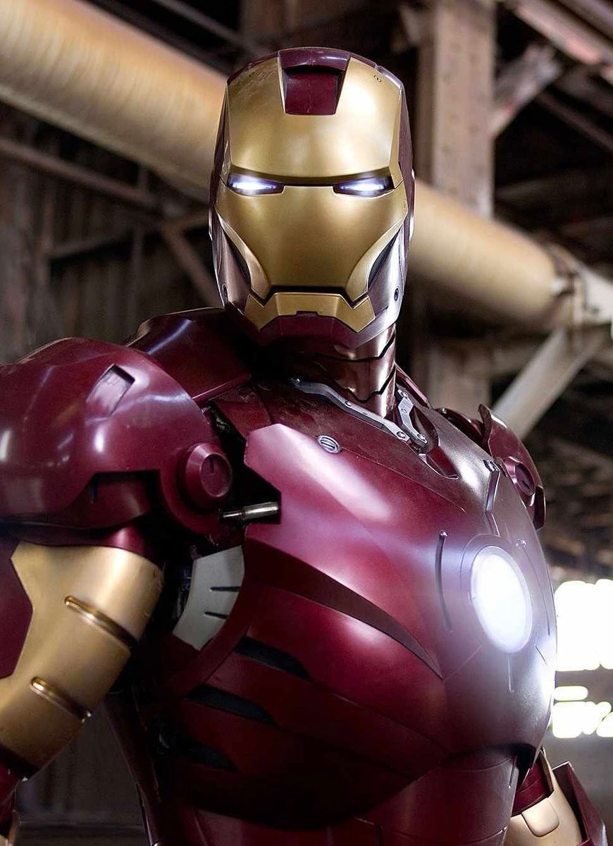 Robert Downey Jr Doctor Doom vs Tony Stark (photo 1 of 2)
