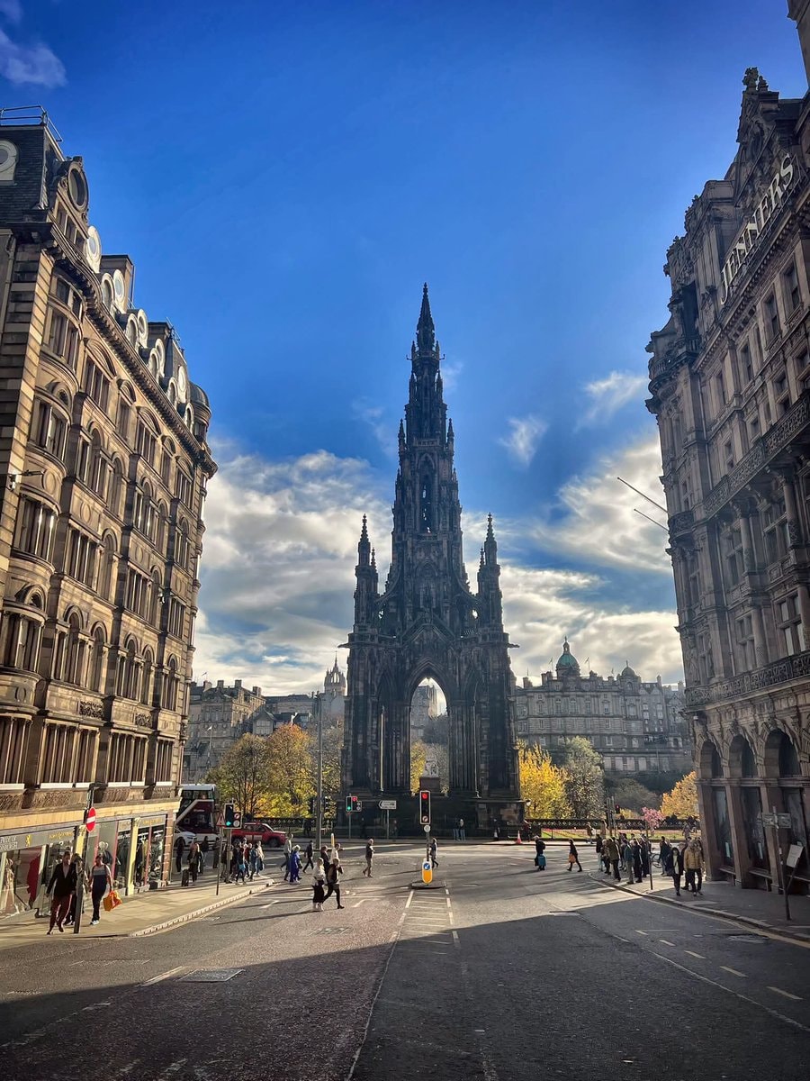 Scott Monument Edinburgh
