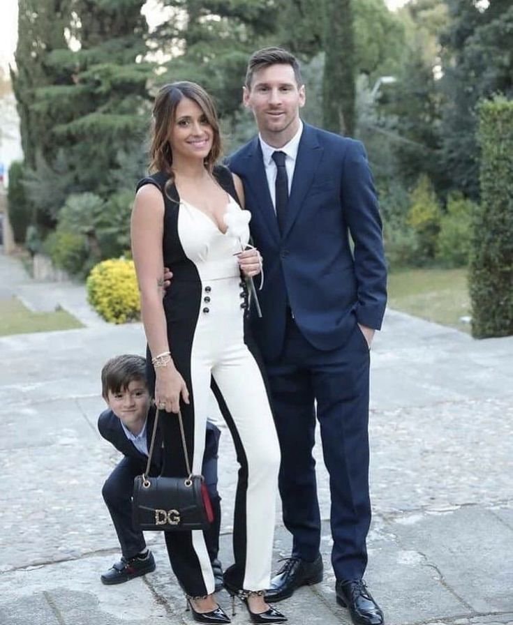 Leo Messi and Antonela in Ibiza