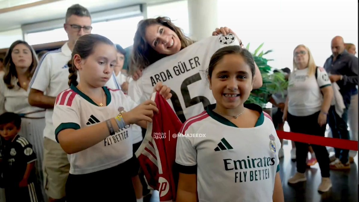 Arda Güler Camavinga Real Madrid fan moment