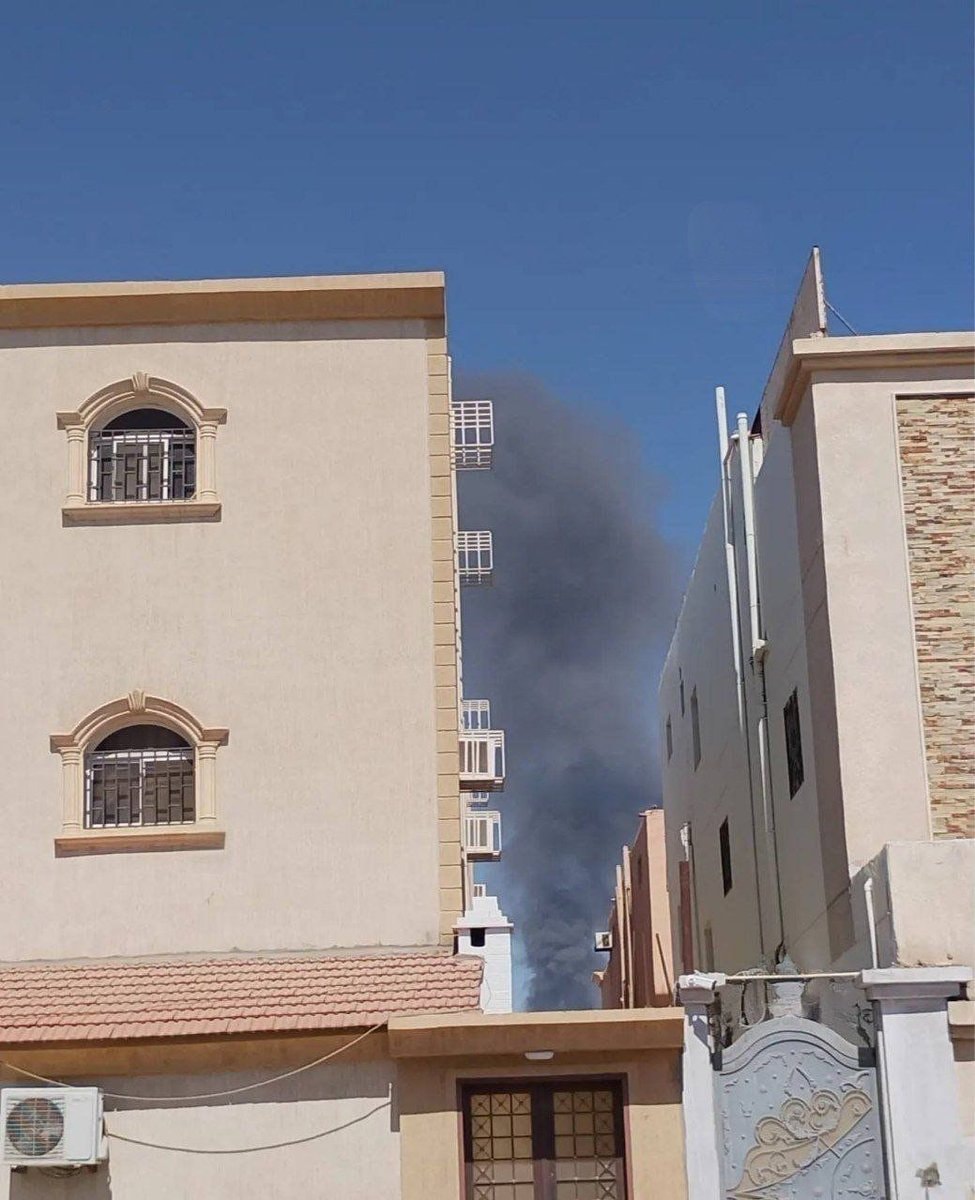 Riyadh smoke after Houthi attacks