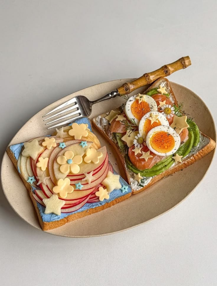 whimsical peanut butter toast breakfast ✨️ (photo 4 of 4)