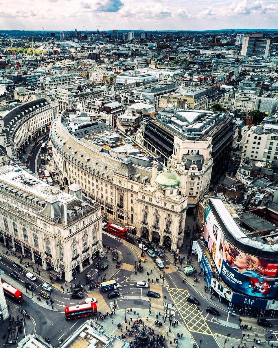 Piccadilly Circus Regent Street London Piccadilly Circus Regent Street London