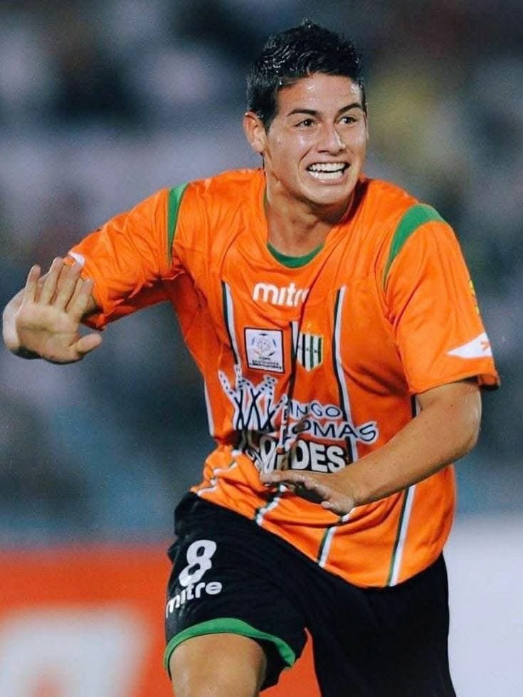 James Rodriguez Banfield 2009