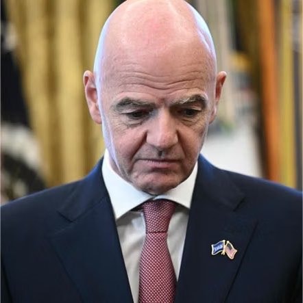 Trump backs FIFA President Gianni Infantino (photo 2 of 2)