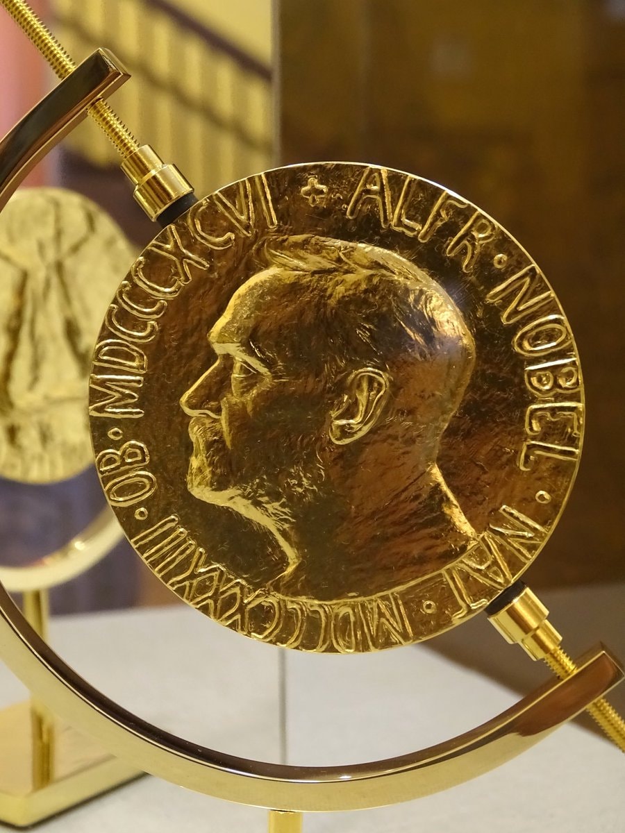 Marie Curie Nobel Prize war bonds (photo 2 of 2)