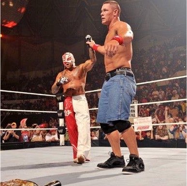 Rey Mysterio WWE Championship win (photo 3 of 3)