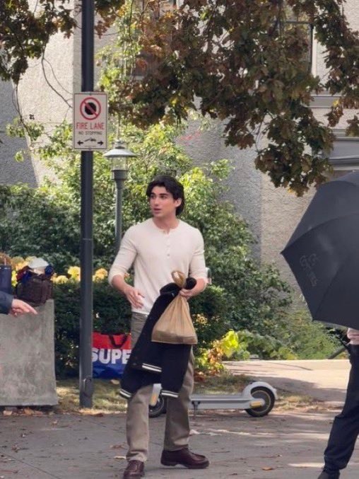 Charlie Evans Off Campus set (photo 2 of 2)