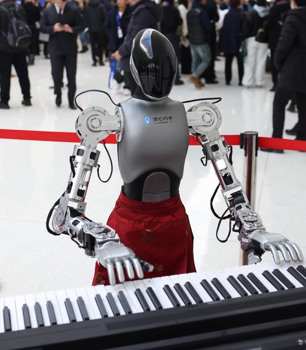 Thomas Bangalter Daft Punk on AI and creativity (photo 2 of 2)