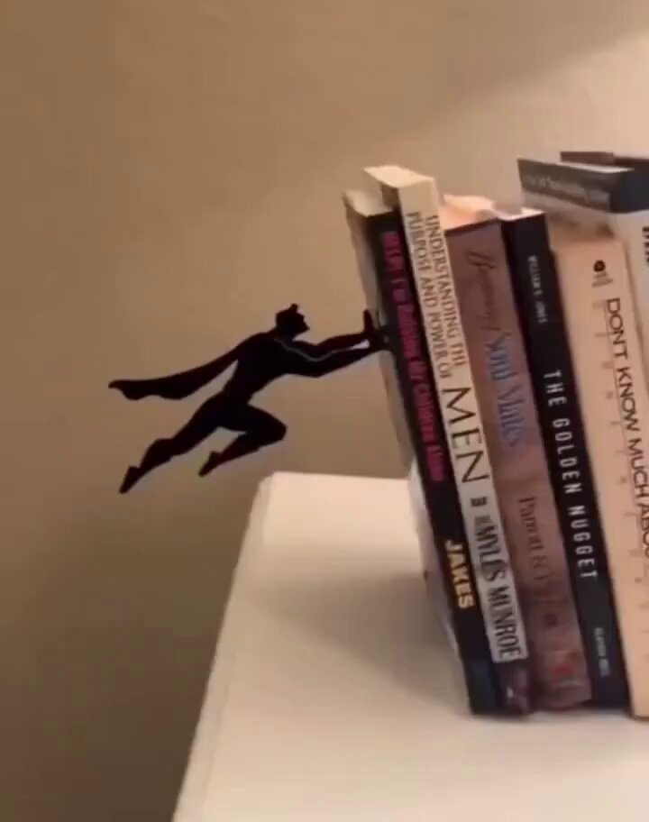 Superman figurine books