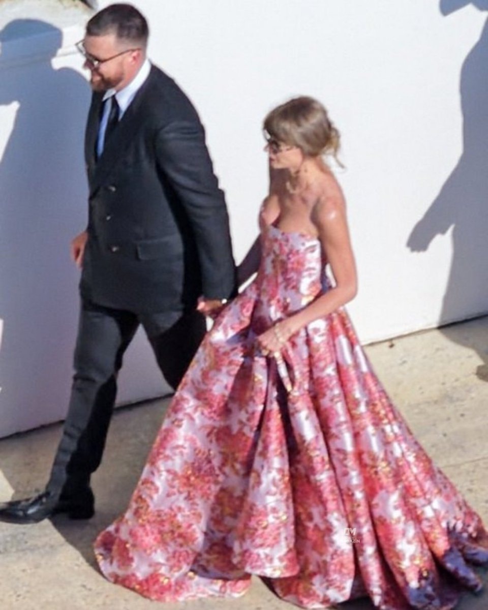 Taylor Swift Travis Kelce wedding appearance
