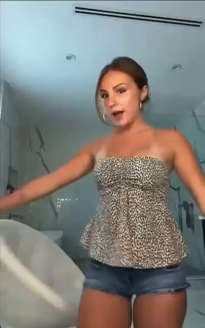 Piper Rockelle tan line moment Piper Rockelle tan line moment