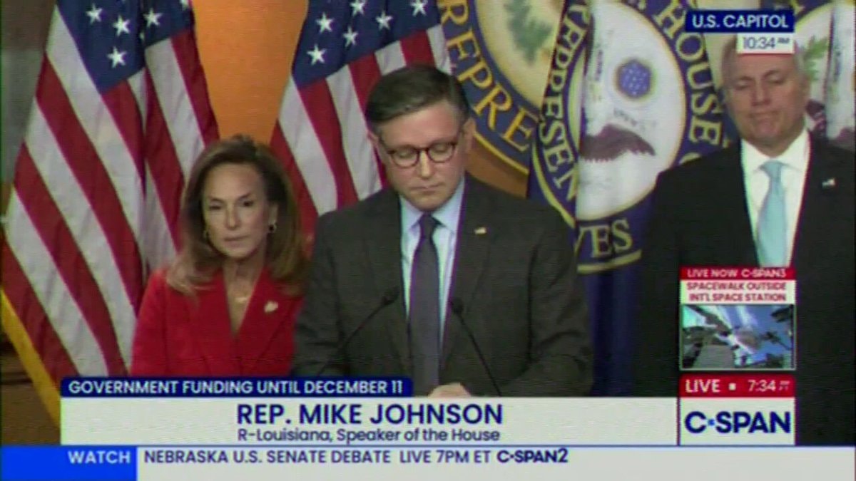 Speaker Johnson backs Trump trade war with Canada