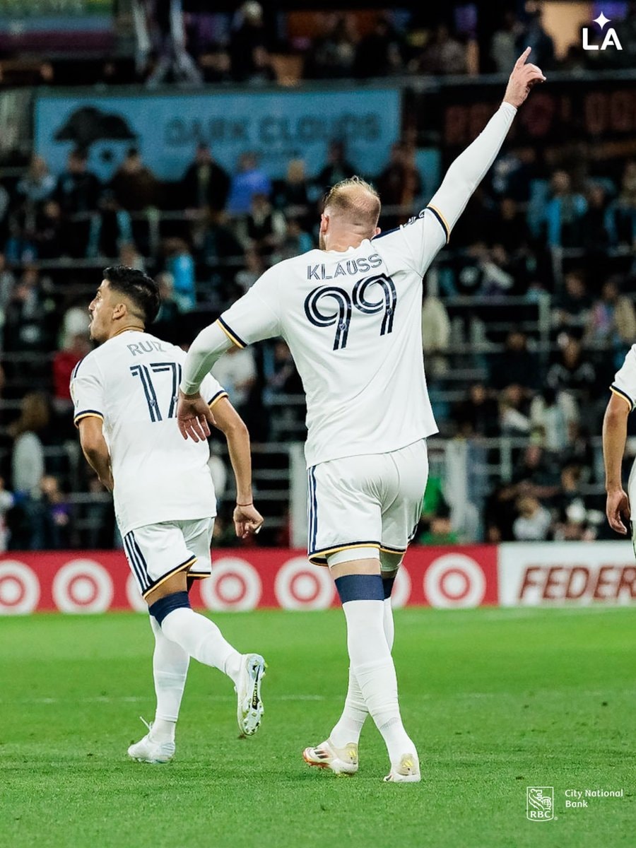 João Klauss returns to scoring form