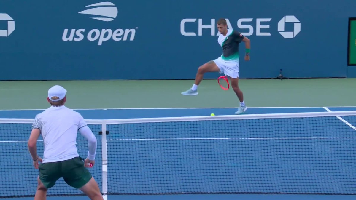 Flavio Cobolli US Open leg shot