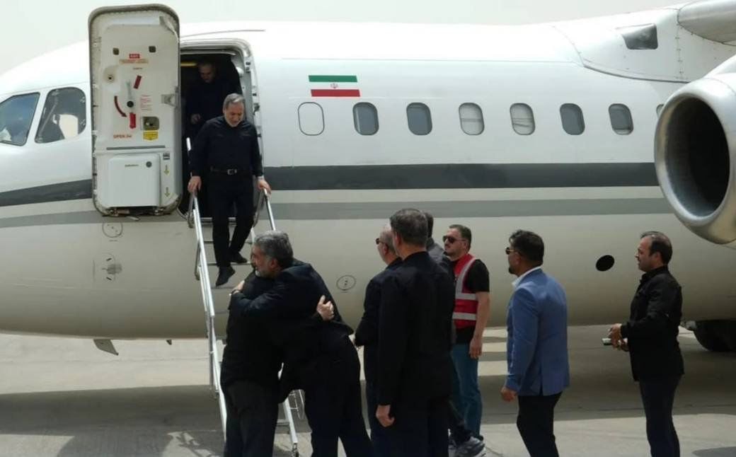 Araghchi arrives in Najaf for Arbaeen