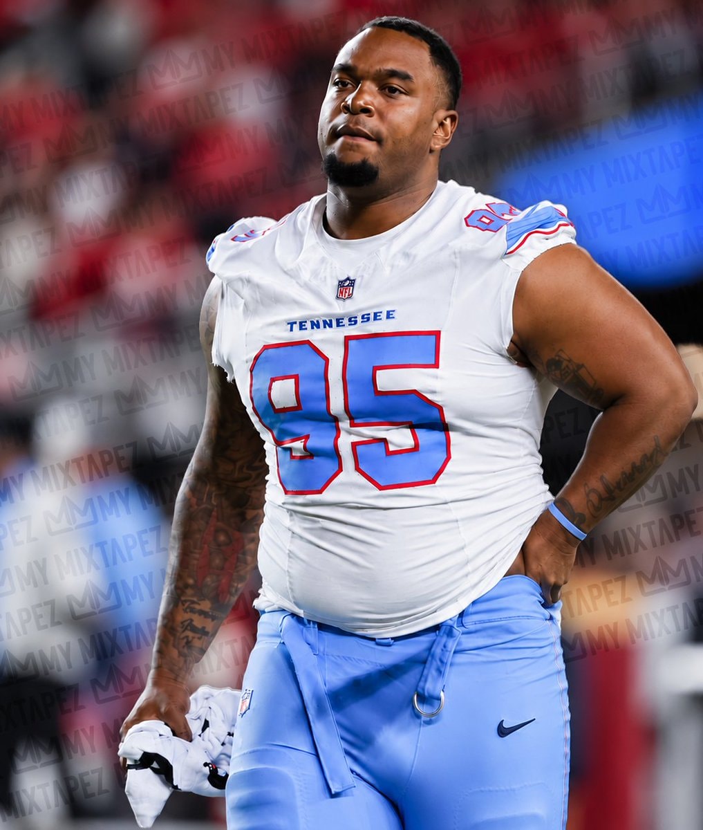 Jordan Elliott Tennessee Titans