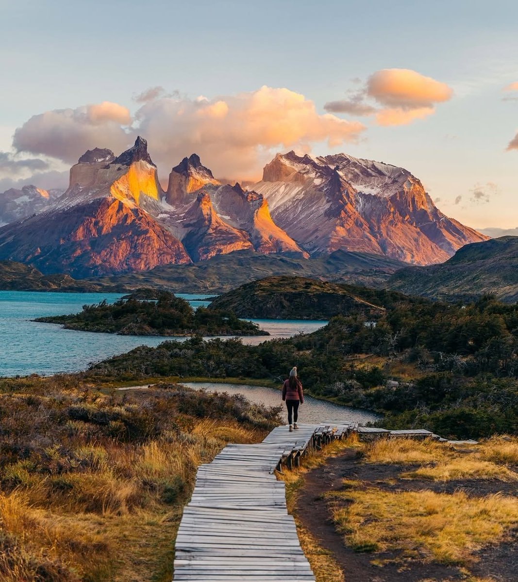 Patagonia Chile mountain sunset (photo 1 of 4)