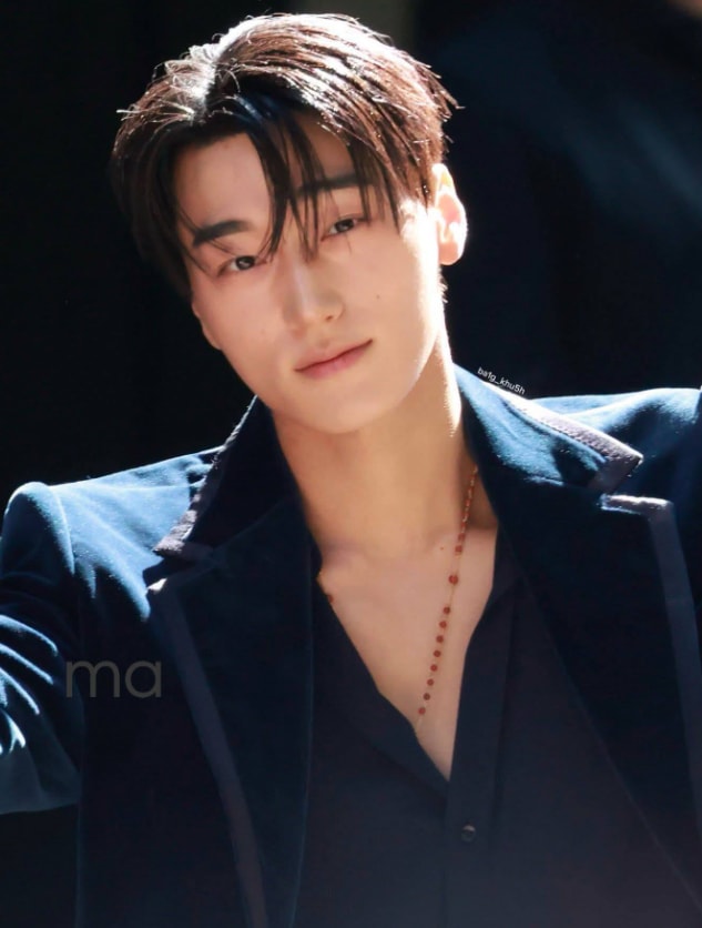 San ATEEZ Milan Fashion Week EMV (photo 2 of 2)
