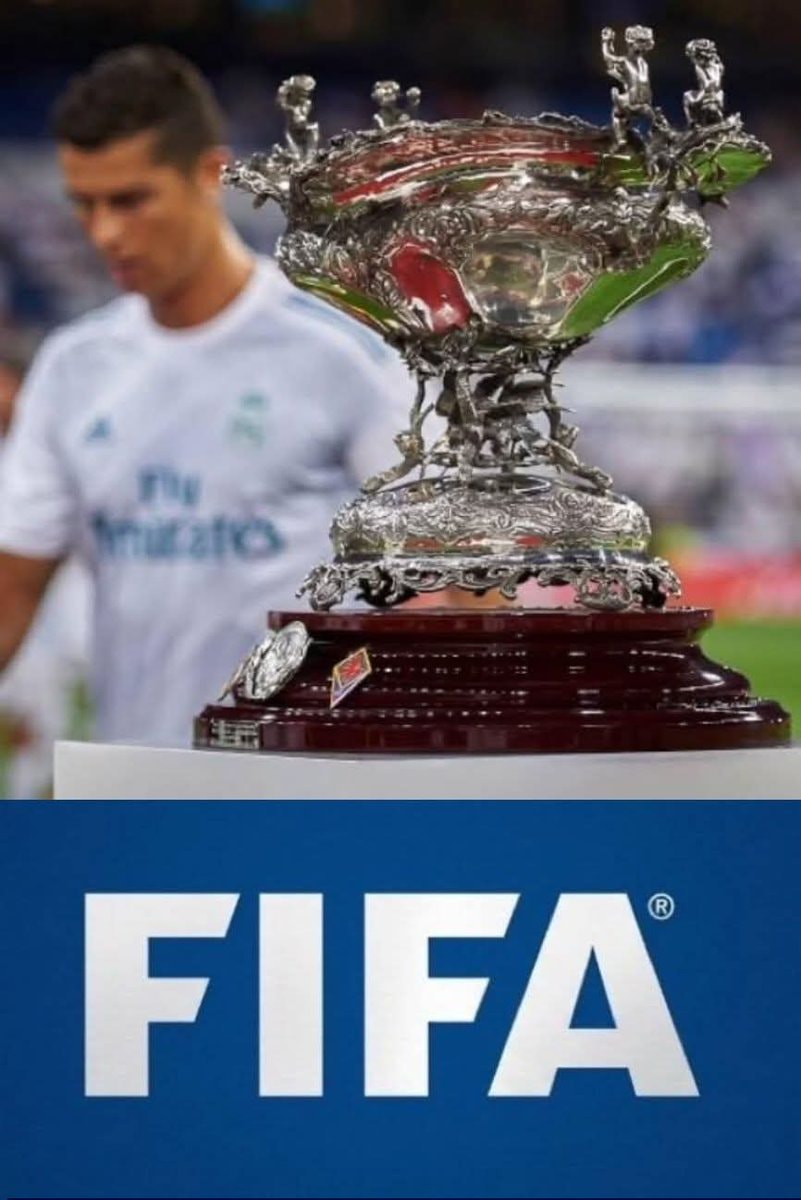 Cristiano Ronaldo 52 trophies (photo 2 of 3)