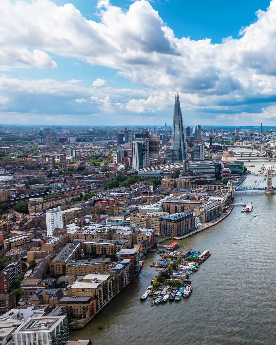 London United Kingdom Thames Shard (photo 2 of 3)