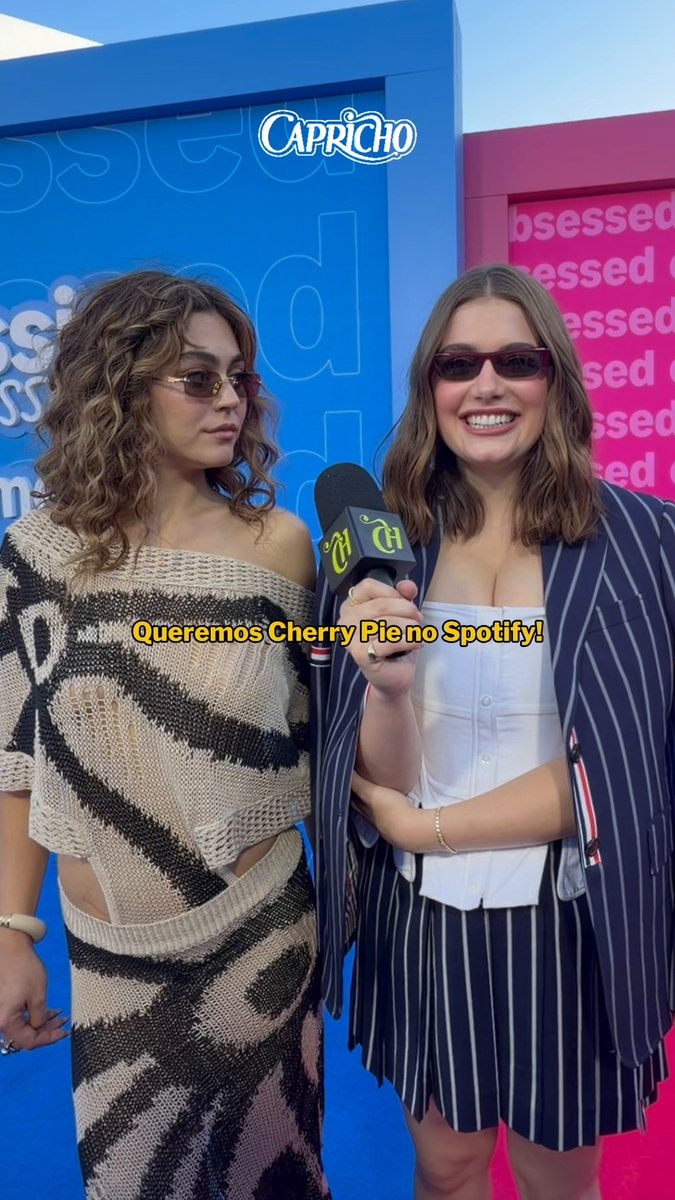 Ella Bright Mika Abdalla CAPRICHO interview