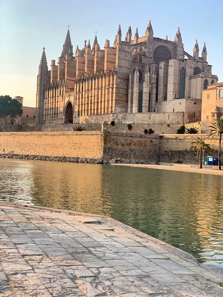 Parma de Mallorca cathedral sunset