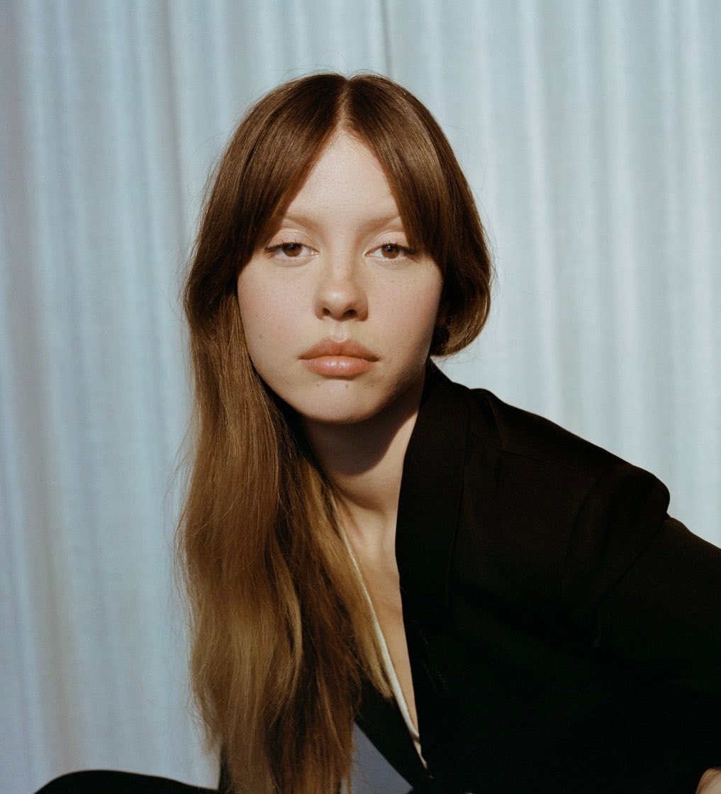 Mia Goth divorce filing Mia Goth divorce filing