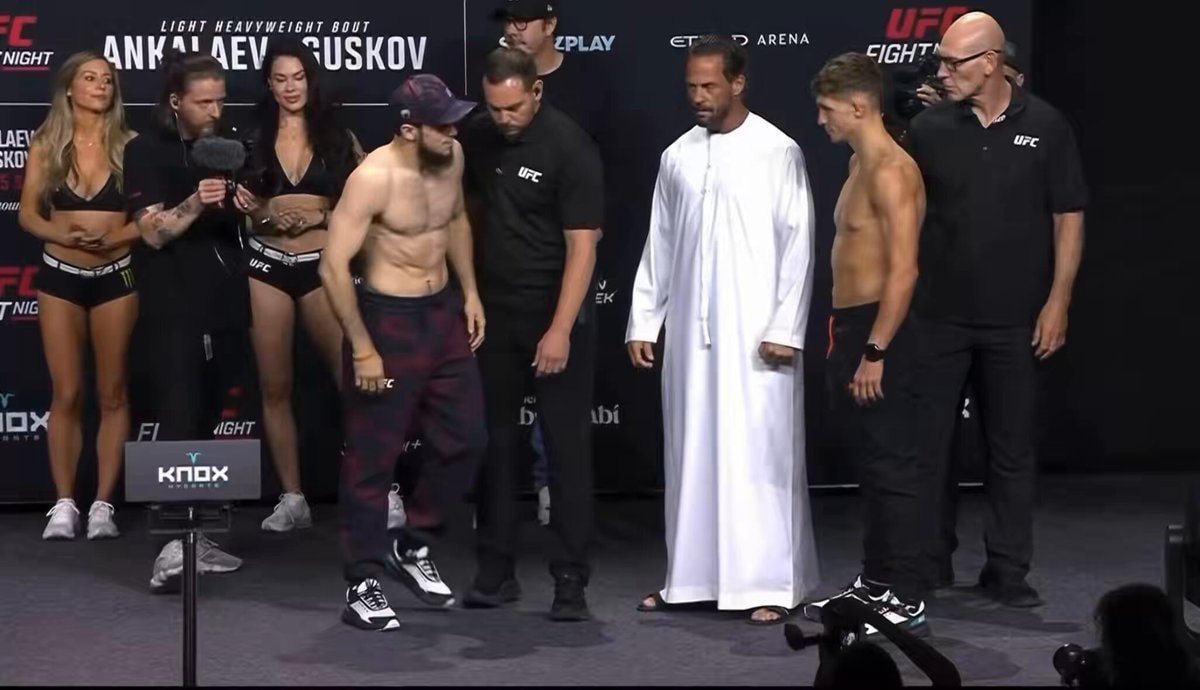 UFC CHANCO weigh-in faceoff