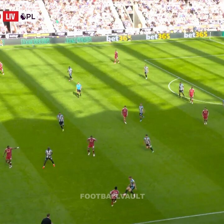 Szoboszlai penalty vs Newcastle