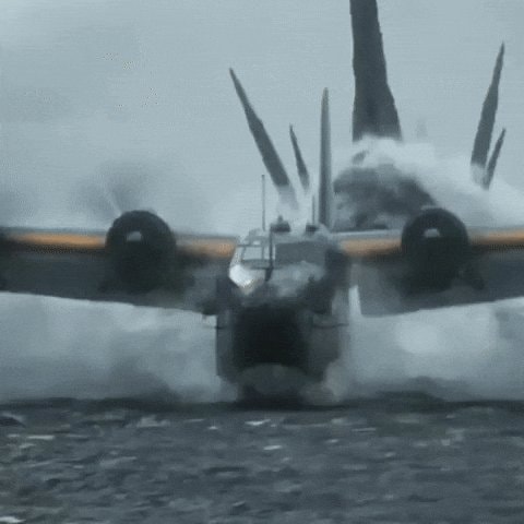 Vintage seaplane splashdown action