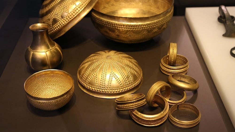 Villena Museum theft Bronze Age gold (photo 3 of 4)