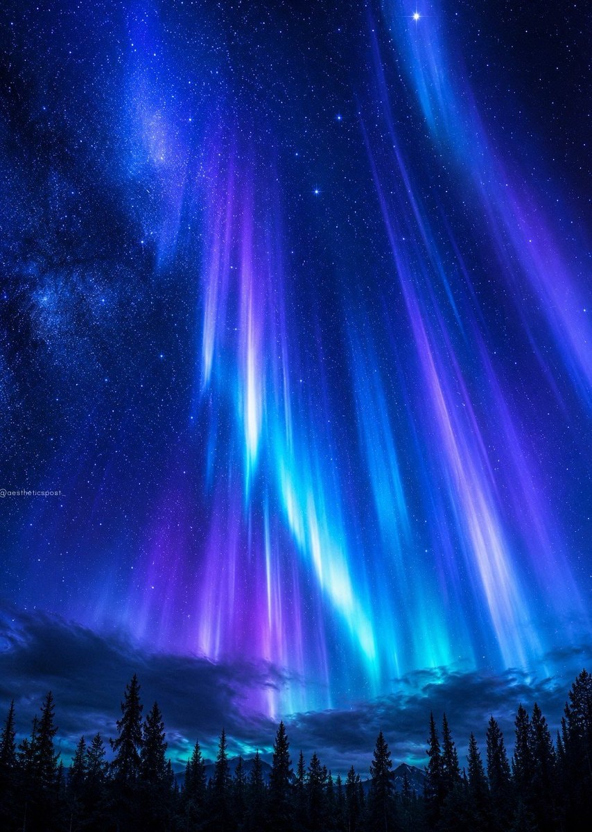 aurora borealis purple blue sky