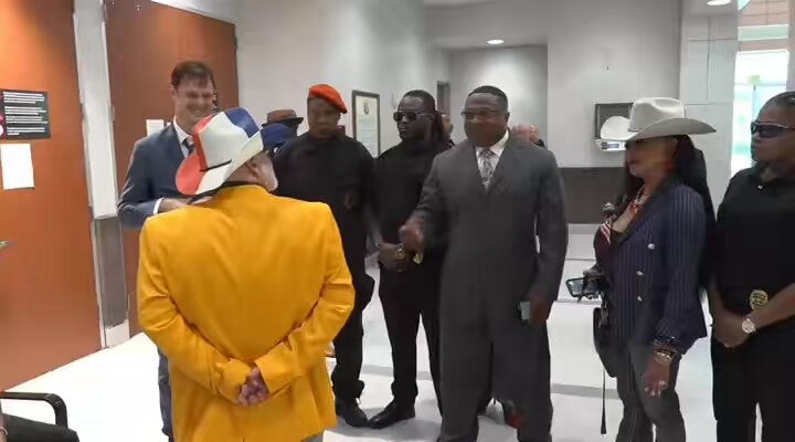 Quanell X confronts Attorney CJ Grisham