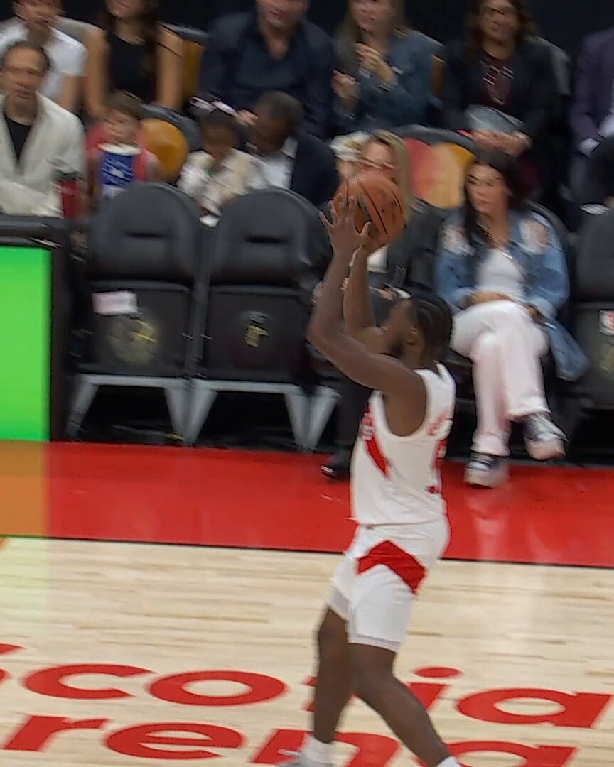 Scottie Barnes fadeaway