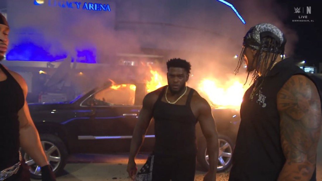 Royce Keys sets Bloodline car on fire