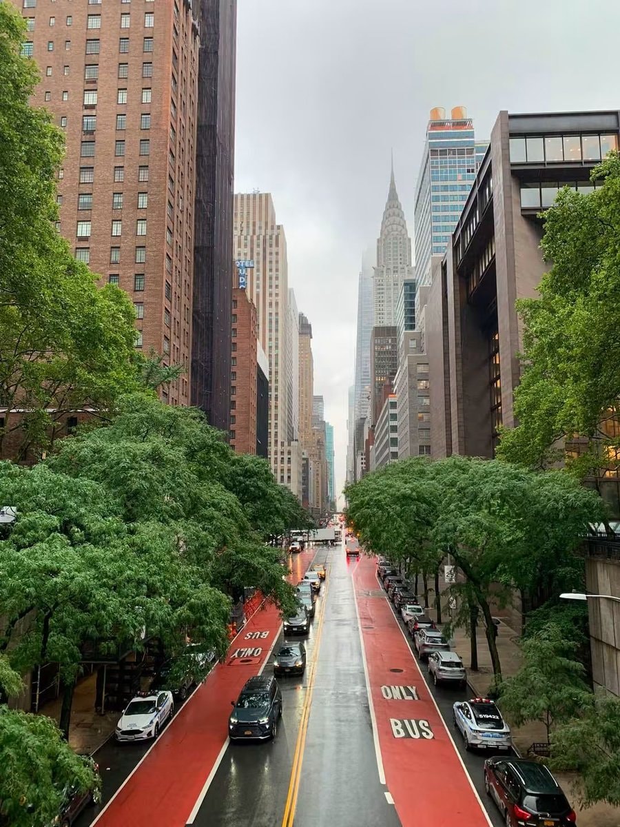 Manhattan New York street scene