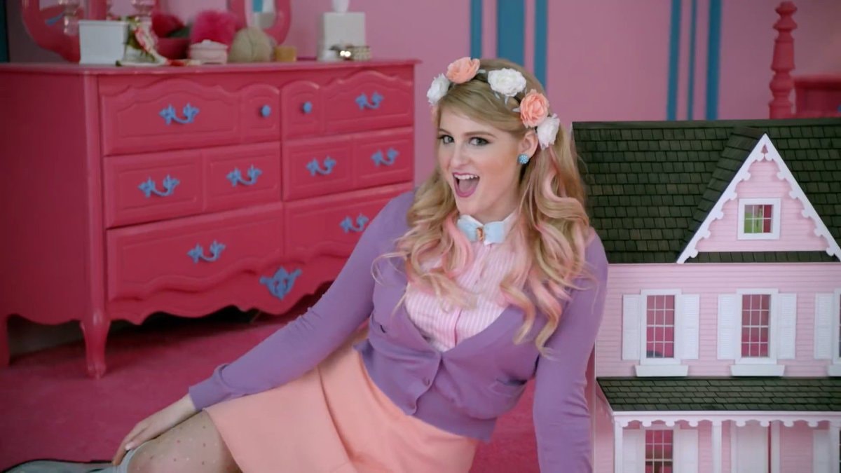 Meghan Trainor All About That Bass 12 years (photo 1 of 4)